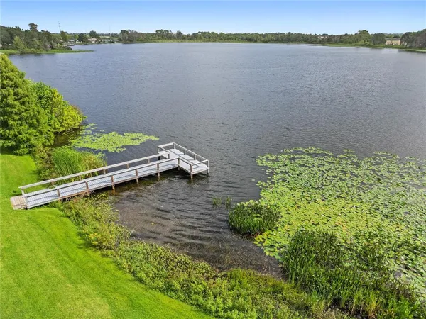 $122,000 | 1550 11th Street Northeast, Unit F2, Winter Haven, FL 33881