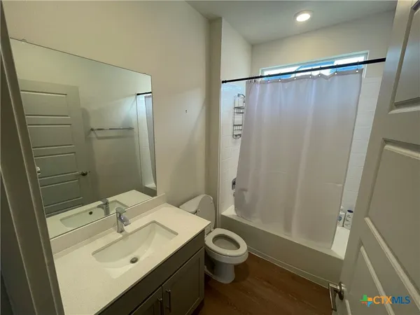 $1,865 | 308 Millbrook Boulevard, San Marcos, TX 78666