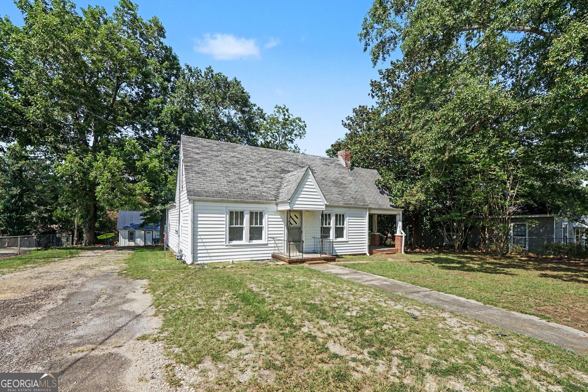 185 Bellview Street Winder, GA 30680 - Photo 3 of 27 Gallery Image 3