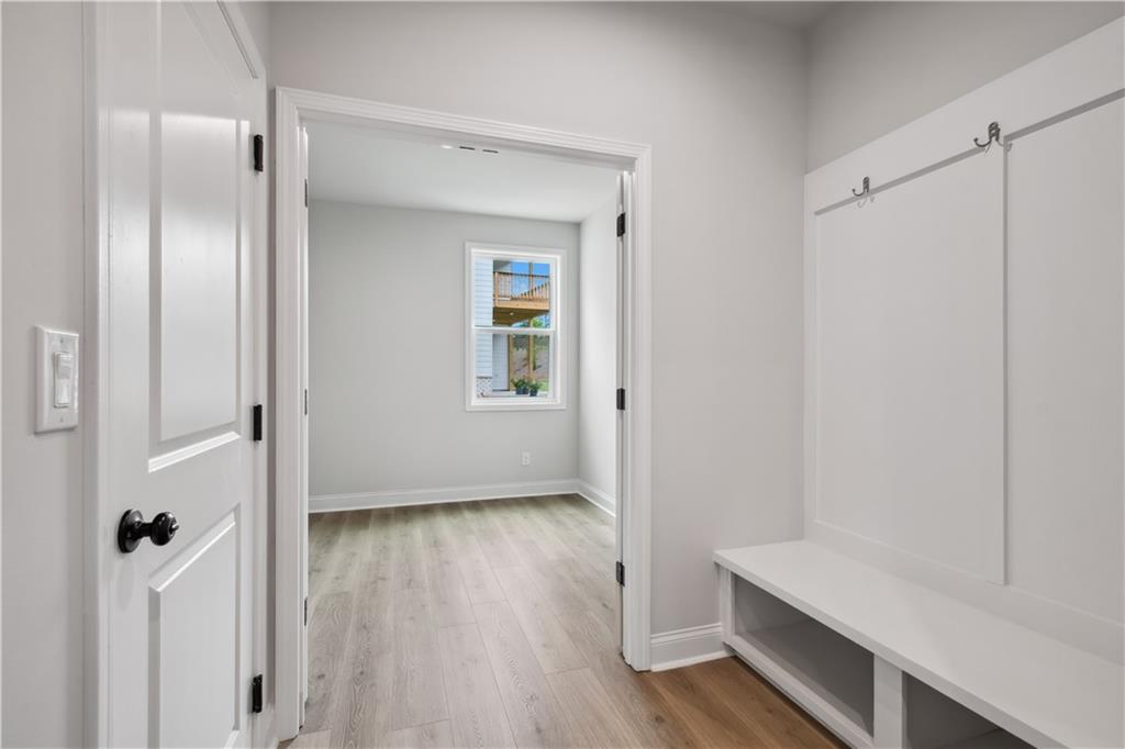 719 Crossroad Court Powder Springs, GA 30127 - Photo 4 of 32