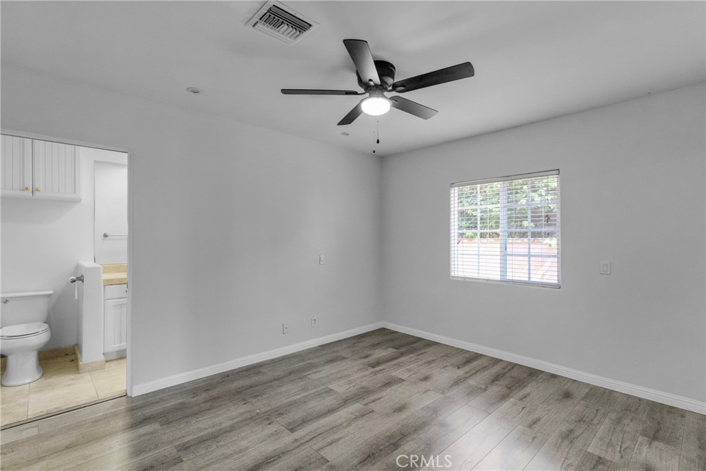 19000 Strathern Street Reseda, CA 91335 - Photo 16 of 42