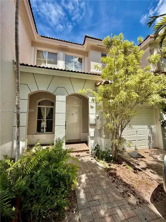 $3,550 | 5770 Northwest 113th Place, Doral, FL 33178