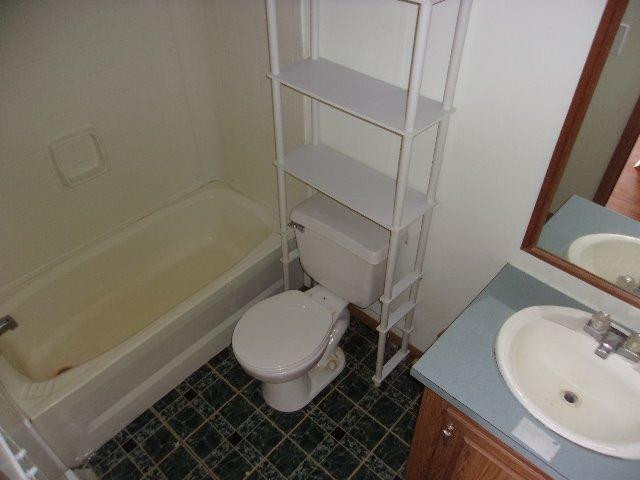 977 Center Ridge Road De Mossville, KY 41033 - Photo 15 of 17 Gallery Image 15