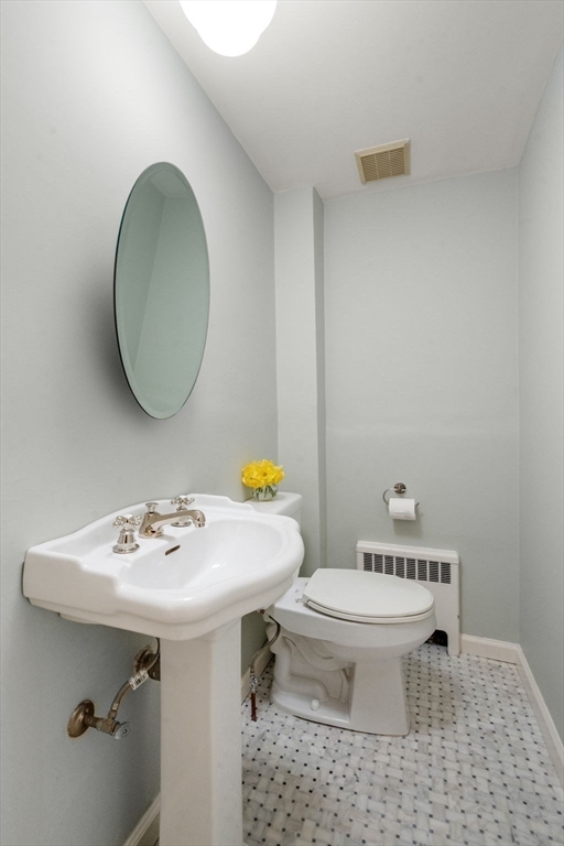 38 Wachusett Road Chestnut Hill, MA 02467 - Photo 14 of 28