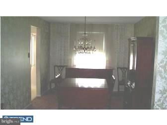 424 Mark Place Philadelphia, PA 19115 - Photo 4 of 9 Dining Room
