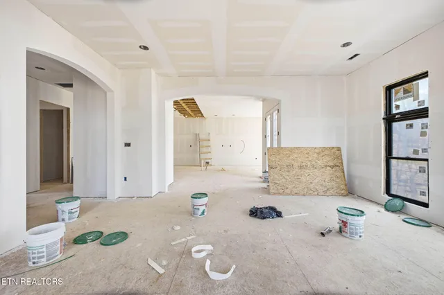 $795,000 | 3087 Bridgewater Boulevard, Morristown, TN 37814