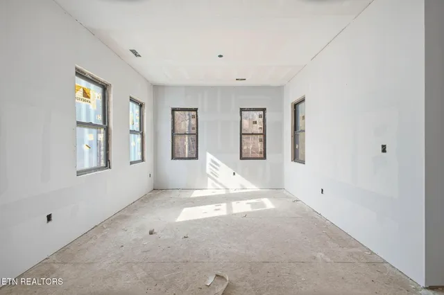 $795,000 | 3087 Bridgewater Boulevard, Morristown, TN 37814