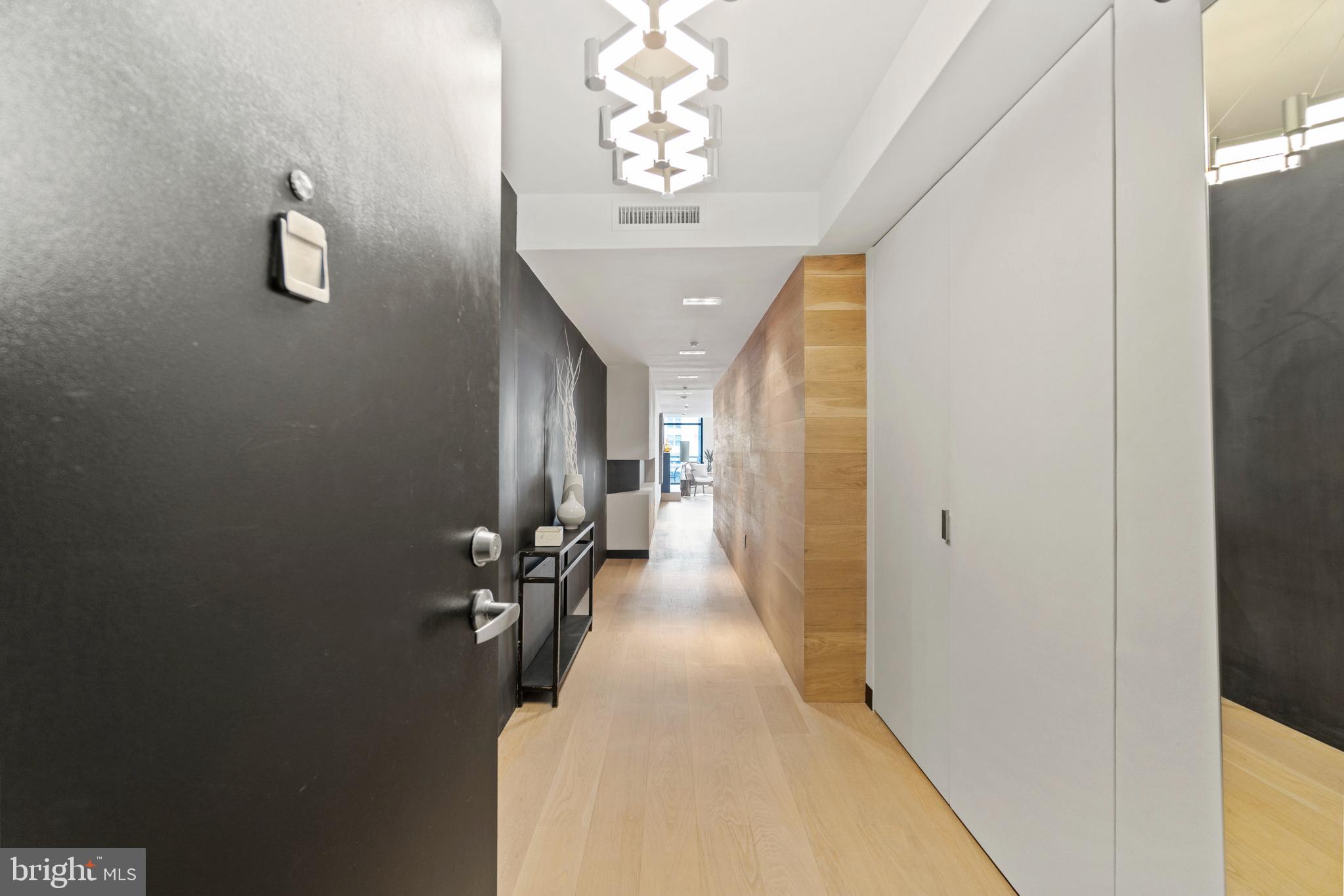912 F Street Northwest, Unit 905 Washington, DC 20004 - Photo 3 of 54