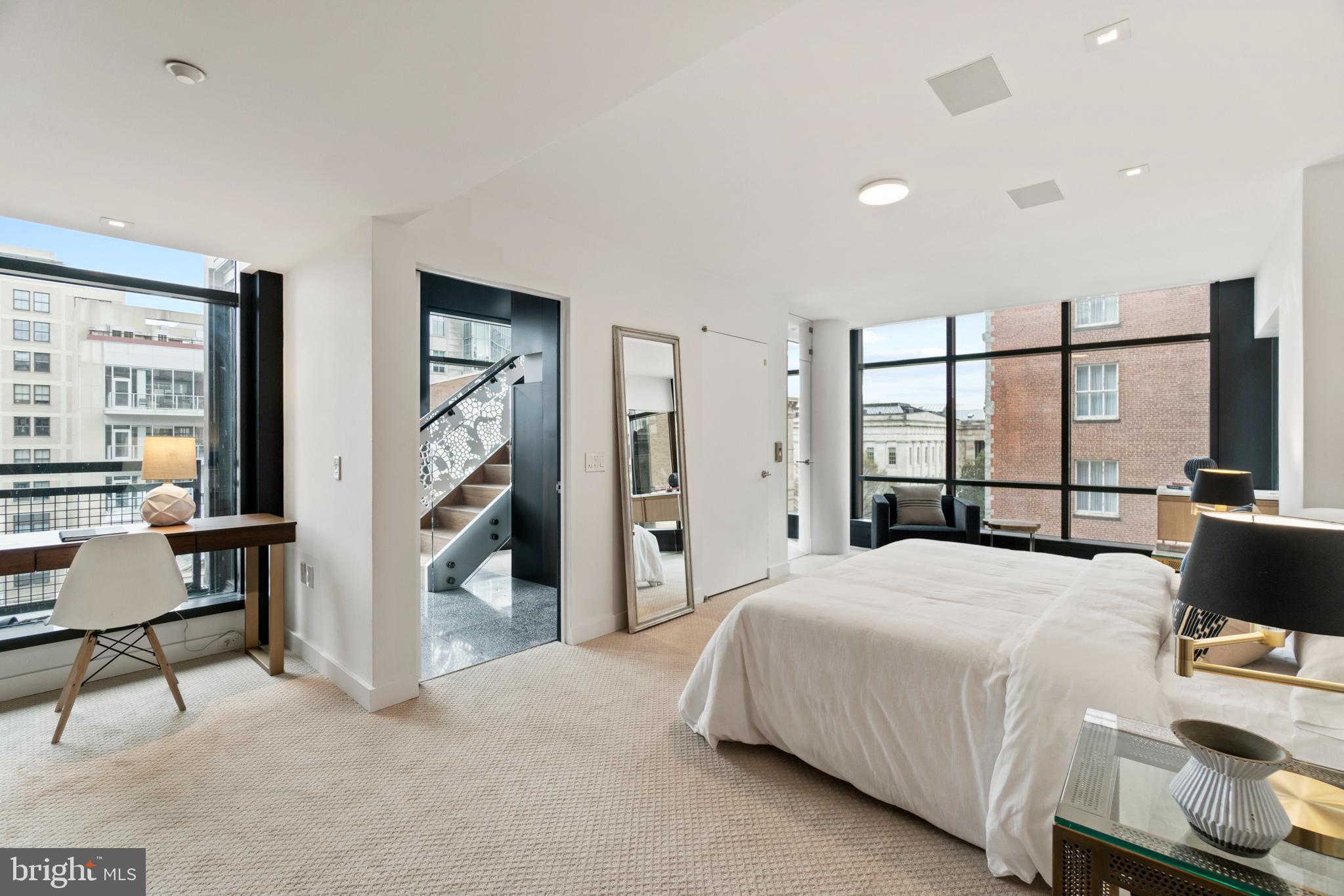 912 F Street Northwest, Unit 905 Washington, DC 20004 - Photo 38 of 54