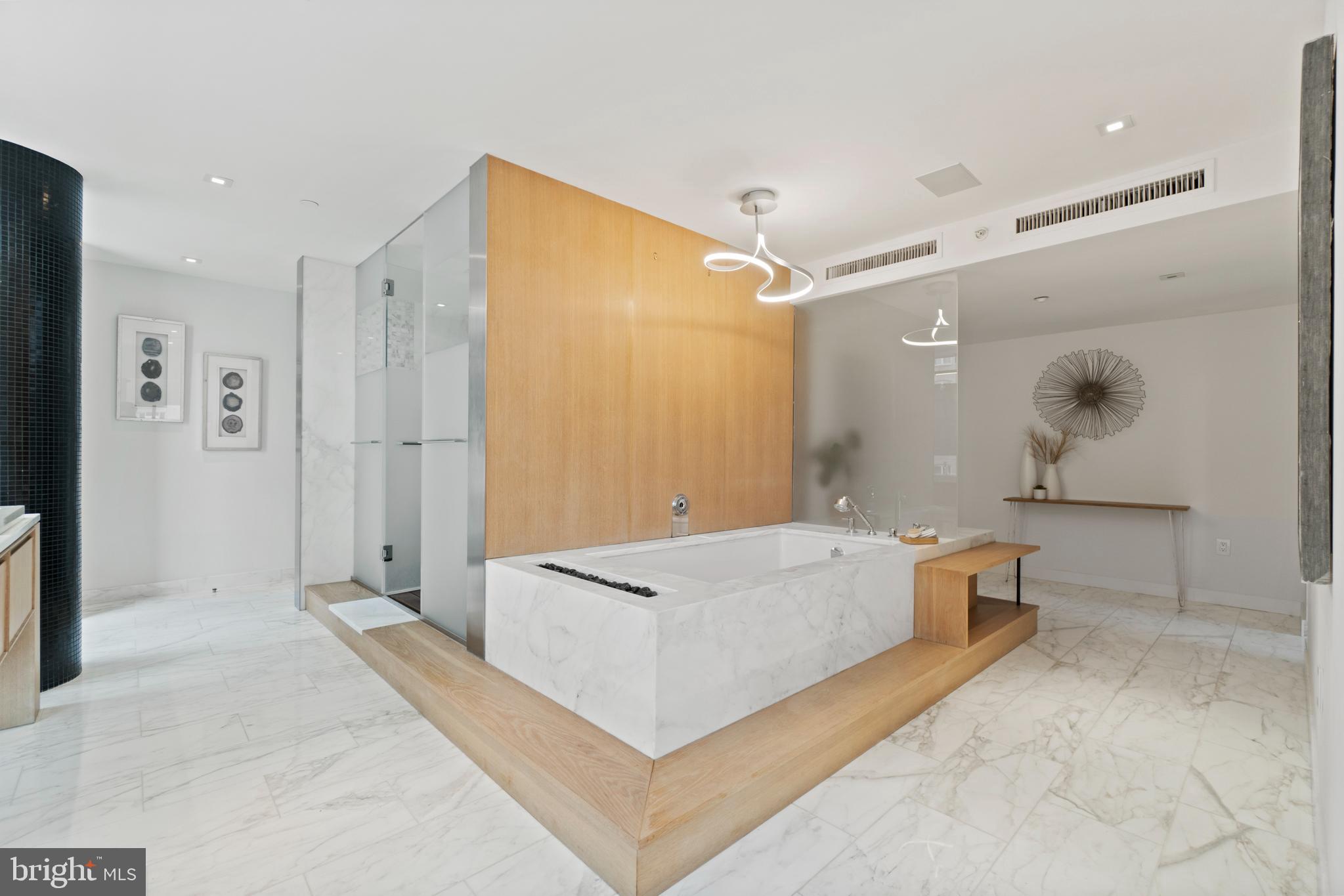 912 F Street Northwest, Unit 905 Washington, DC 20004 - Photo 43 of 54