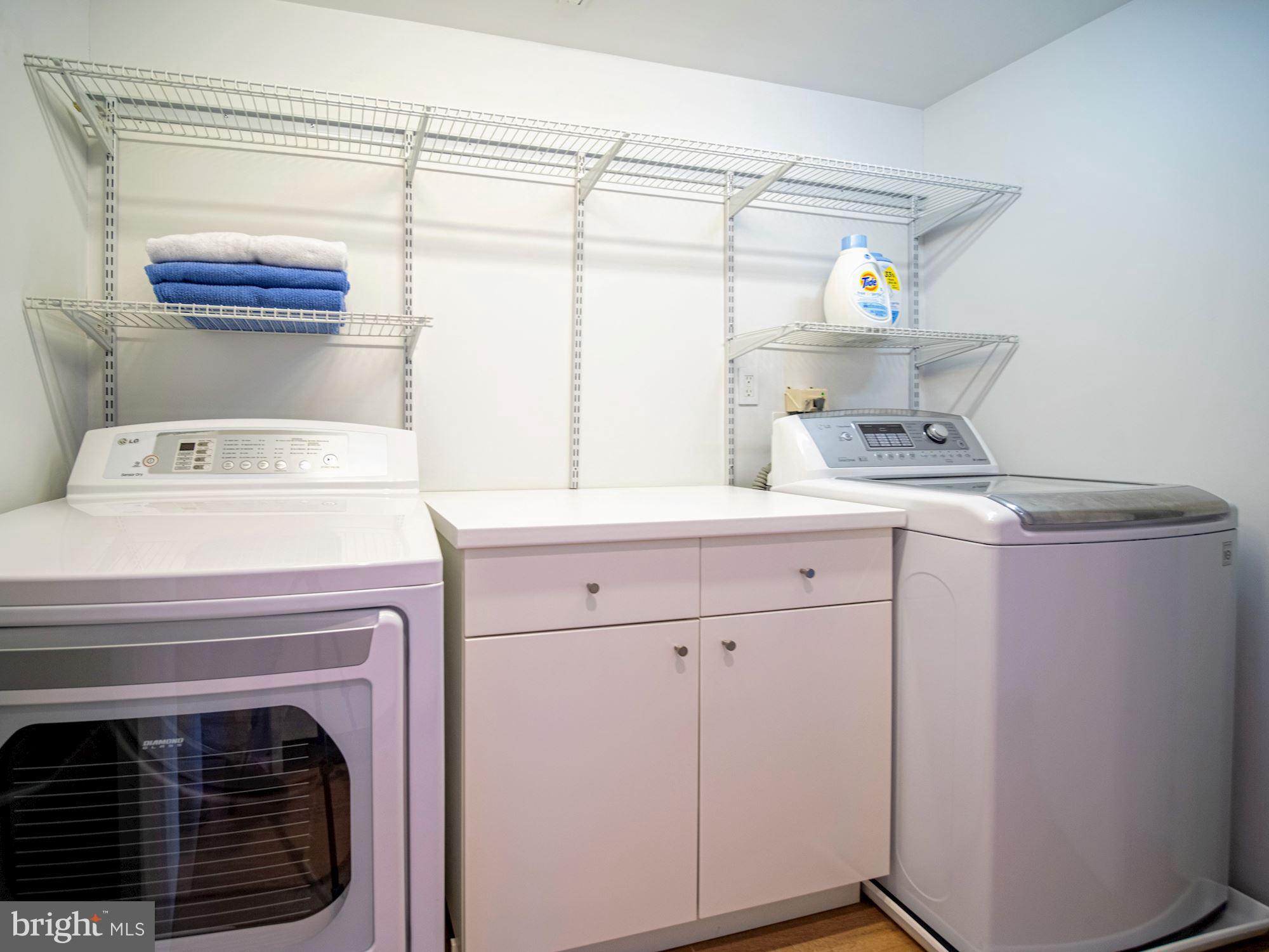 912 F Street Northwest, Unit 905 Washington, DC 20004 - Photo 49 of 54 In-unit laundry room