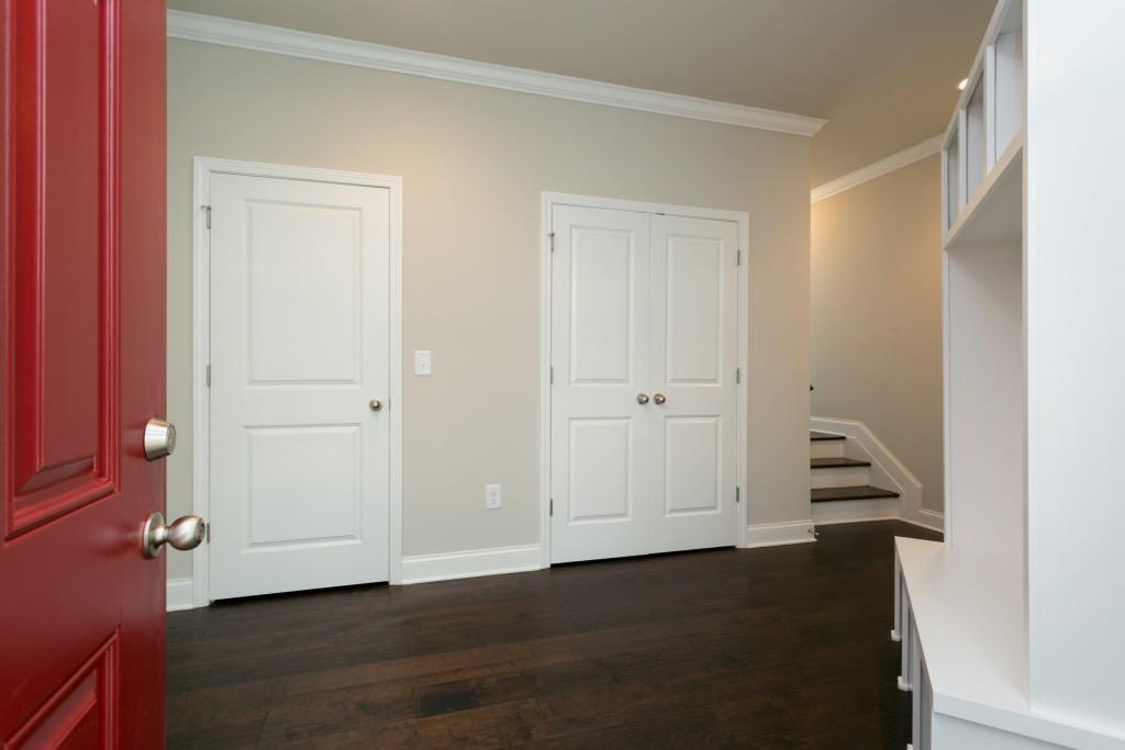 1233 Ridenour Lane Kennesaw, GA 30152 - Photo 4 of 32