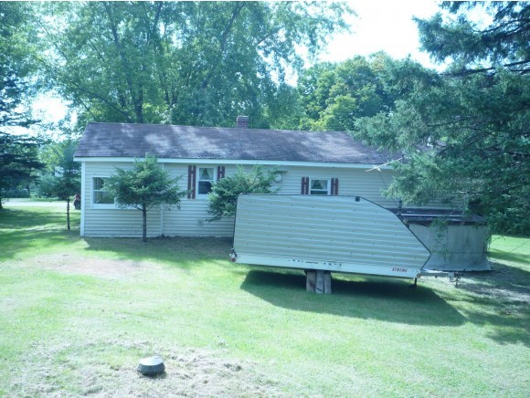 278 Pleasant Valley Road Lancaster, NH 03584 - Photo 3 of 17