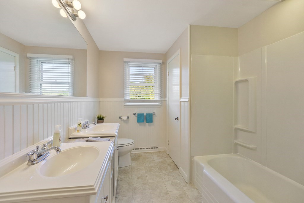 290 River Road Tewksbury, MA 01876 - Photo 13 of 40 Gallery Image 13