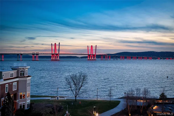 $3,499,000 | 4 Lighthouse Landing, Unit 424, Sleepy Hollow, NY 10591