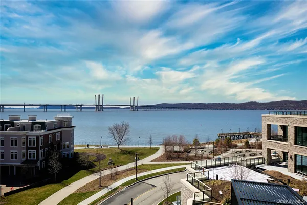 $3,499,000 | 4 Lighthouse Landing, Unit 424, Sleepy Hollow, NY 10591