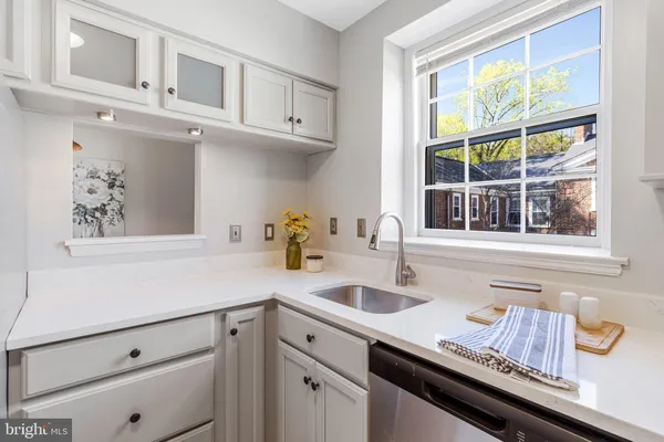 $614,900 | 3720 39th Street Northwest, Unit E167, Washington, DC 20016