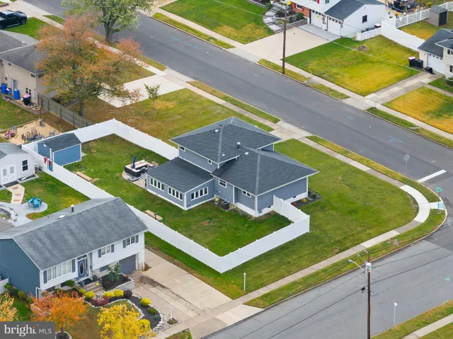 $395,000 | 1001 Lynnwood Lane, Somerdale, NJ 08083