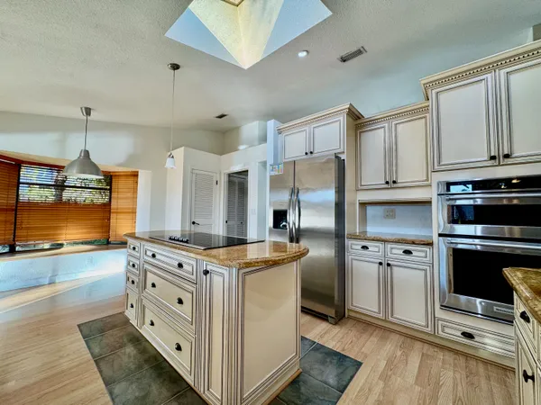 $5,100 | 1701 Northwest 97th Terrace, Plantation, FL 33322