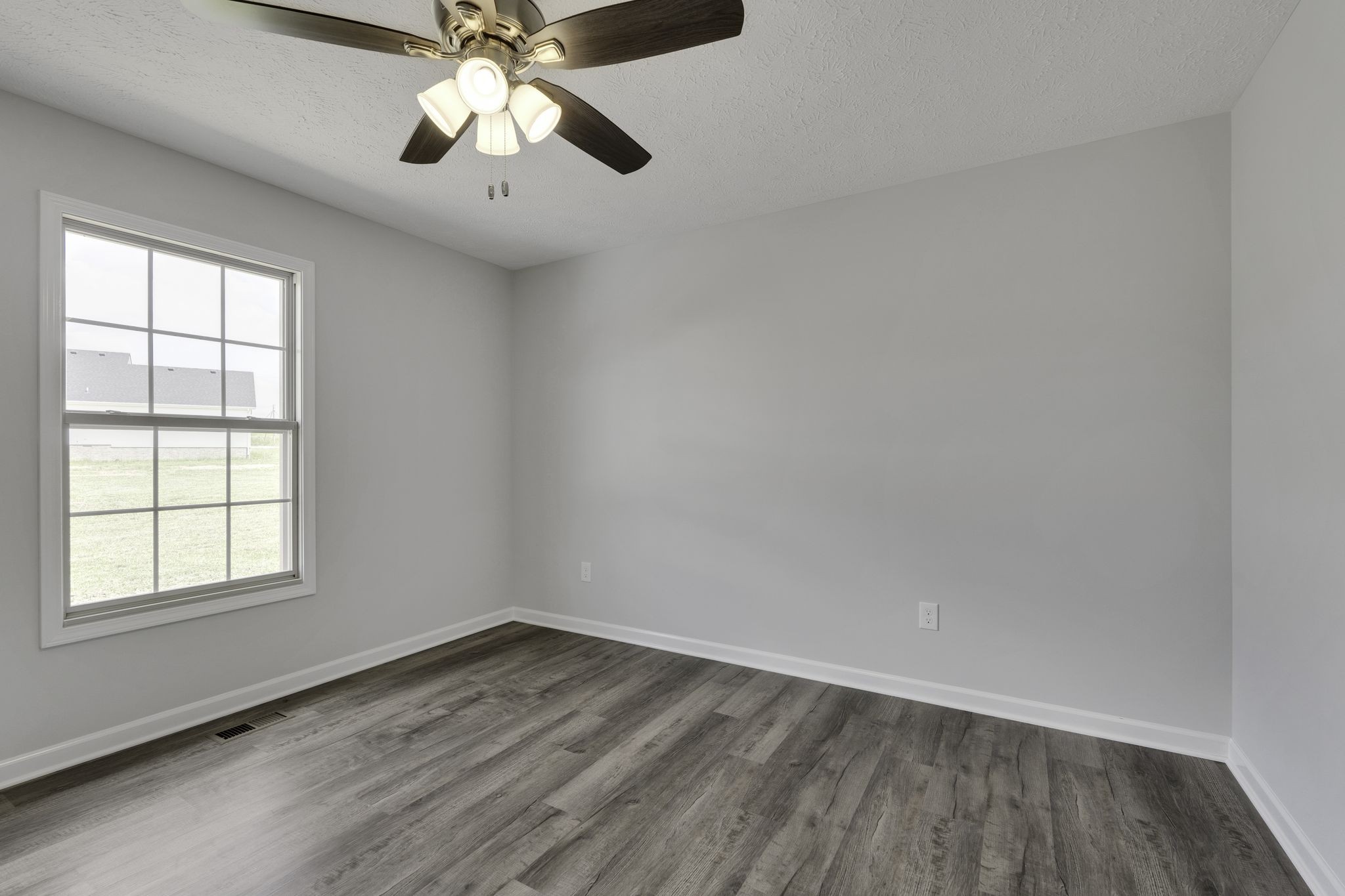 310 Rutledge Falls Road Tullahoma, TN 37388 - Photo 18 of 22 Gallery Image 18