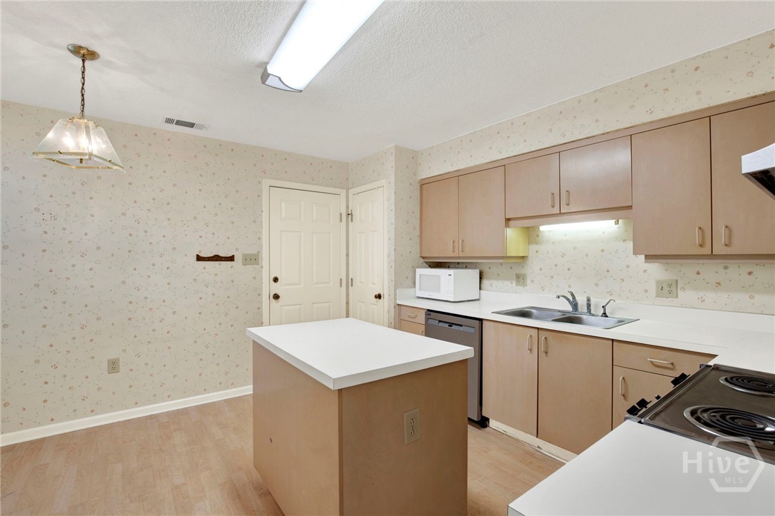 300 Hampton Street, Unit 3 Savannah, GA 31405 - Photo 16 of 34