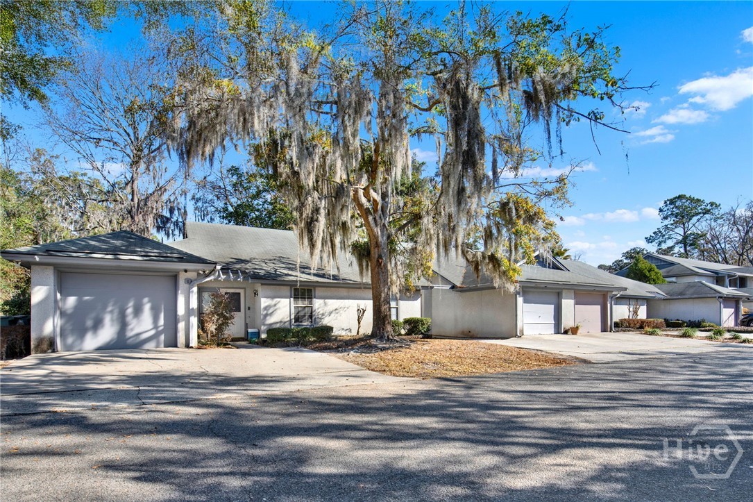 300 Hampton Street, Unit 3 Savannah, GA 31405 - Photo 4 of 34