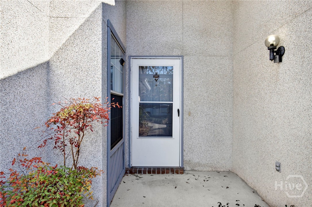 300 Hampton Street, Unit 3 Savannah, GA 31405 - Photo 5 of 34