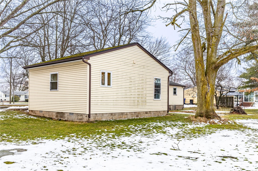1161 Hilton Parma Corners Road Parma, NY 14468 - Photo 4 of 42