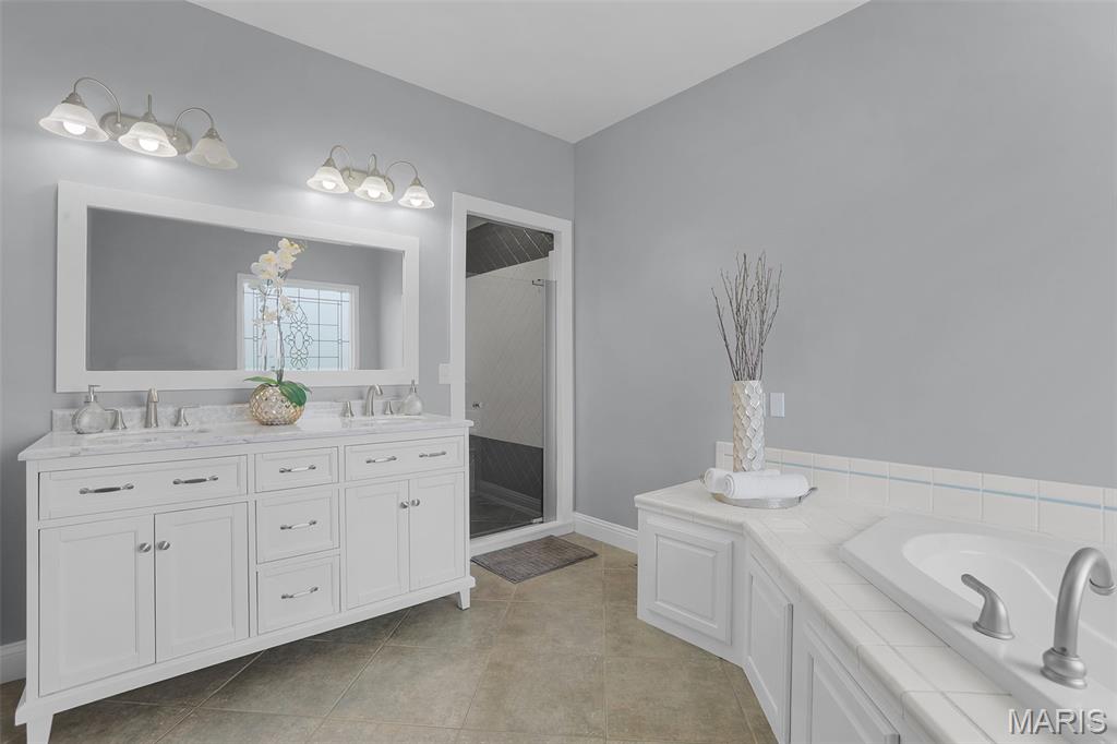 8609 Maple Grove Road Edwardsville, IL 62025 - Photo 28 of 73 Gallery Image 28