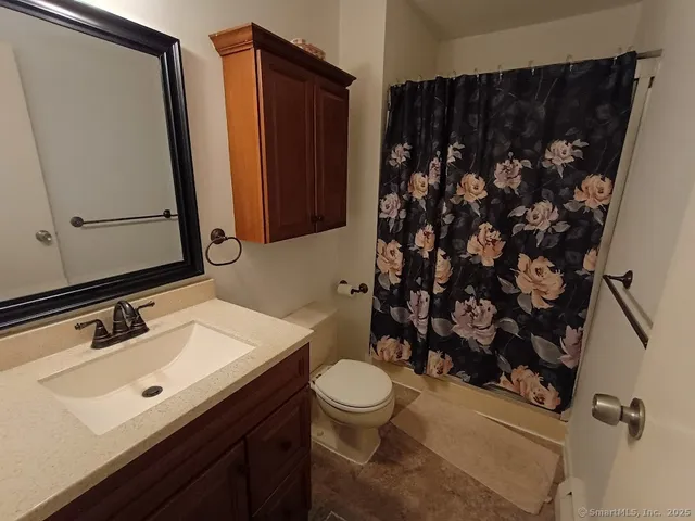 $169,900 | 192 Kaynor Drive, Unit K, Waterbury, CT 06708