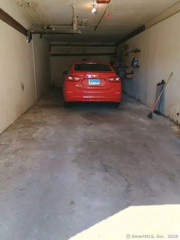 $169,900 | 192 Kaynor Drive, Unit K, Waterbury, CT 06708