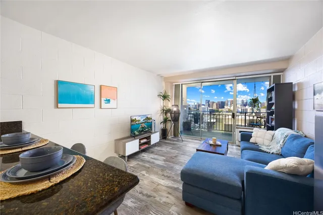 $335,000 | 1415 Victoria Street, Unit 908, Honolulu, HI 96822