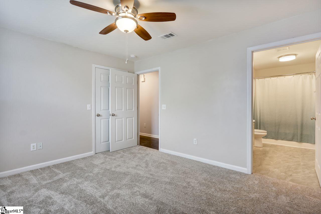 908 Pelham Square Way Greer, SC 29650 - Photo 12 of 18 Gallery Image 12
