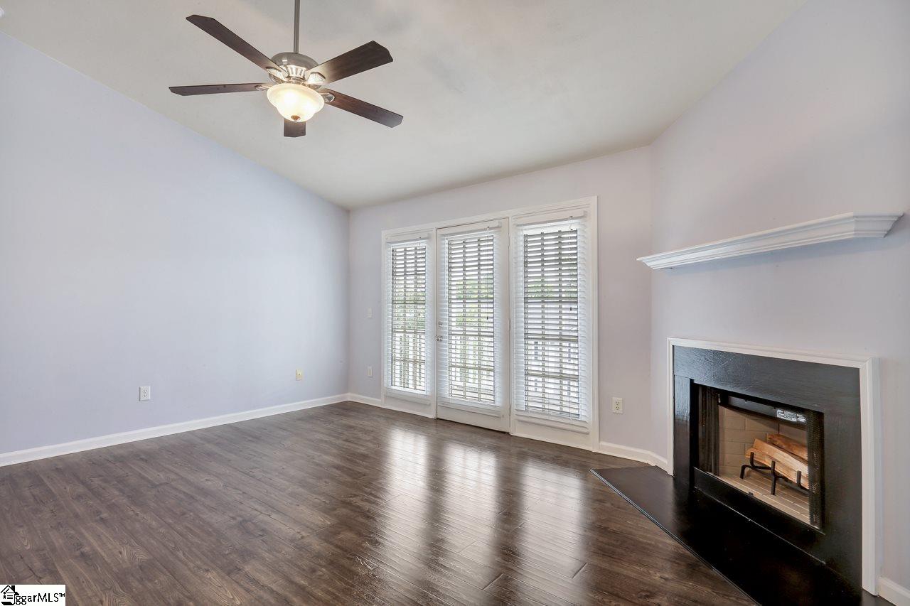908 Pelham Square Way Greer, SC 29650 - Photo 7 of 18 Gallery Image 7