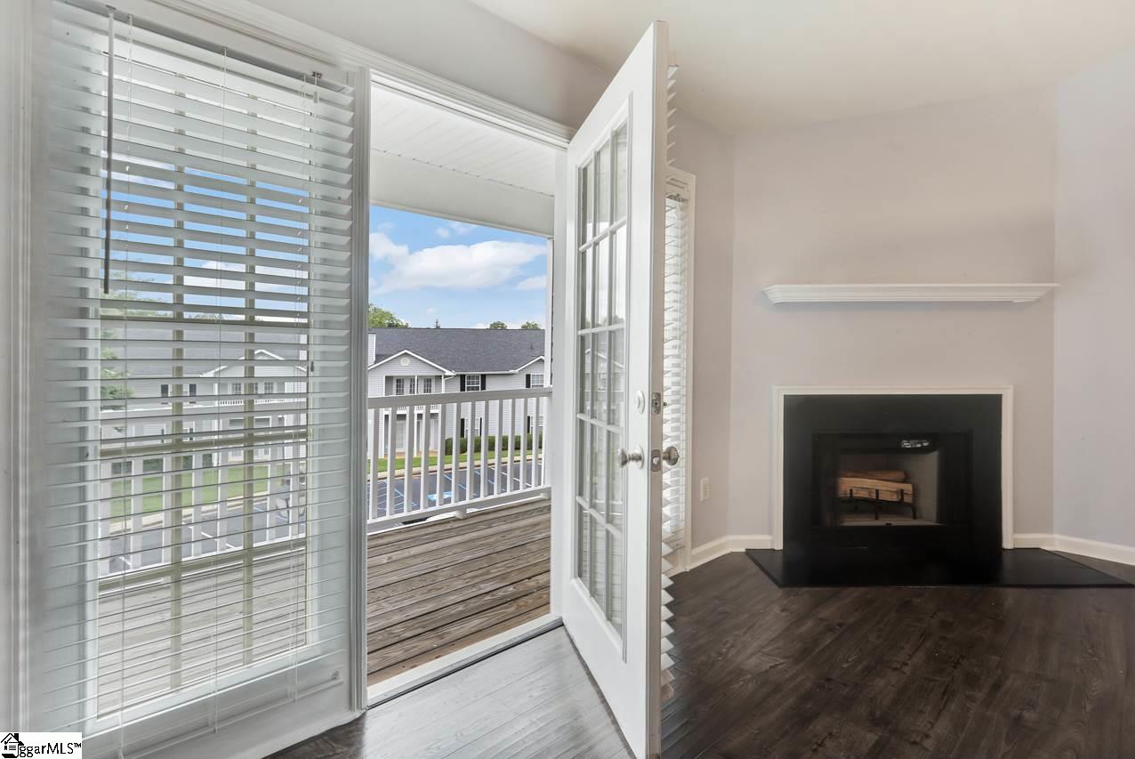 908 Pelham Square Way Greer, SC 29650 - Photo 9 of 18 Gallery Image 9