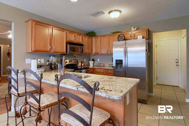 8834 Gryder Street Foley, AL 36535 - Photo 13 of 23 Kitchen
