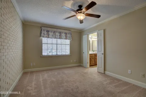 $225,000 | 1305 West St Mary Boulevard, Lafayette, LA 70506