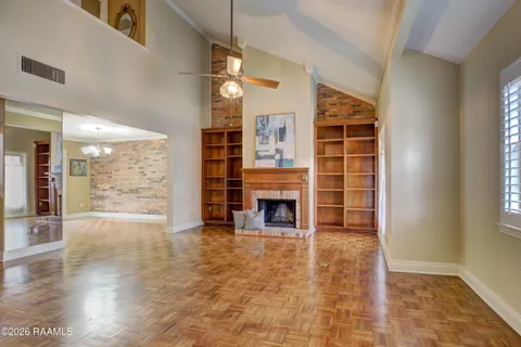 $225,000 | 1305 West St Mary Boulevard, Lafayette, LA 70506