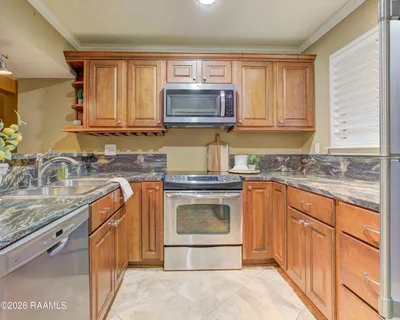 $225,000 | 1305 West St Mary Boulevard, Lafayette, LA 70506