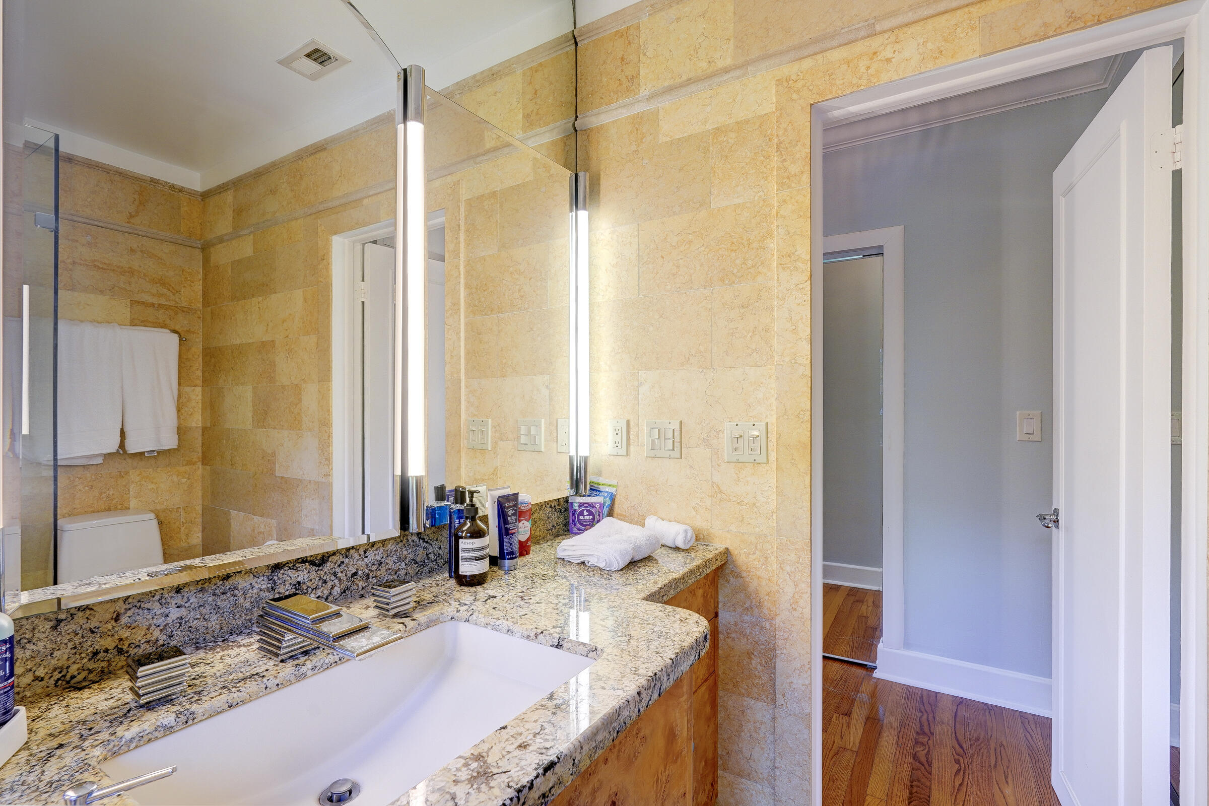 411 26th Street West Palm Beach, FL 33407 - Photo 15 of 65 41126St-17