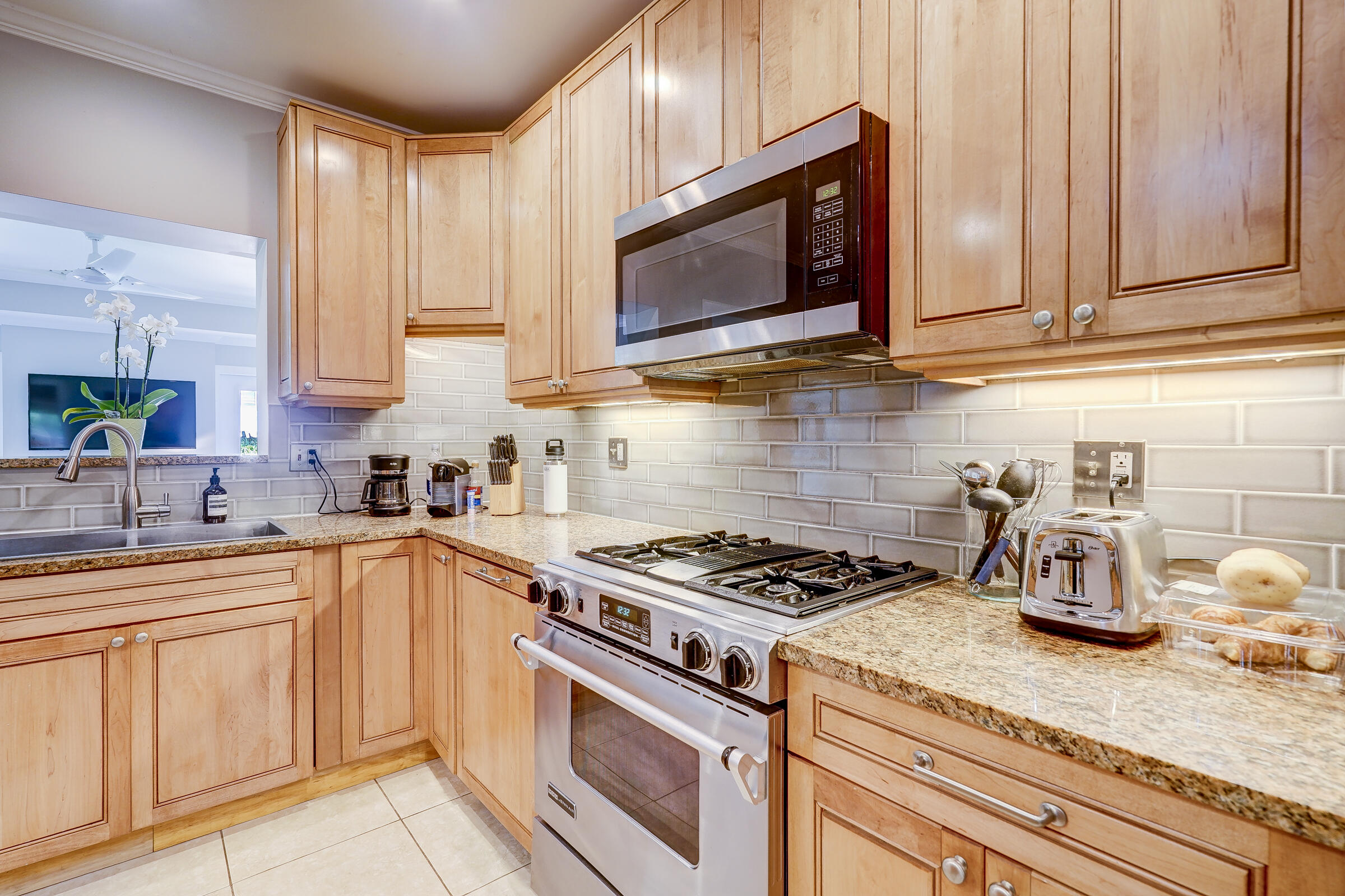 411 26th Street West Palm Beach, FL 33407 - Photo 20 of 65 41126St-22