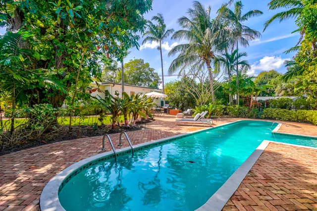 $6,950 | 411 26th Street, West Palm Beach, FL 33407