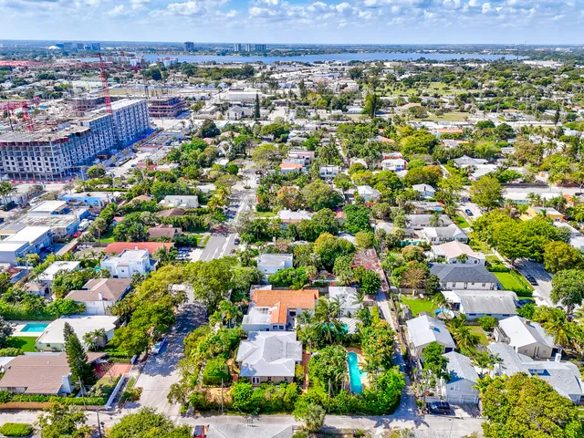 $6,950 | 411 26th Street, West Palm Beach, FL 33407