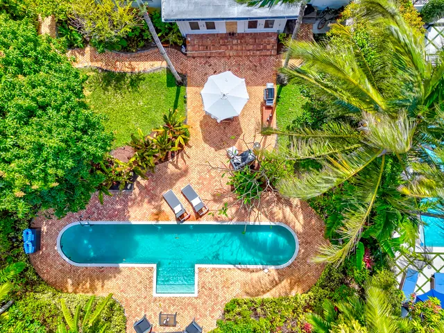 $6,950 | 411 26th Street, West Palm Beach, FL 33407