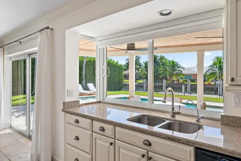 $3,600,000 | 1051 Gulfstream Way, Singer Island, FL 33404