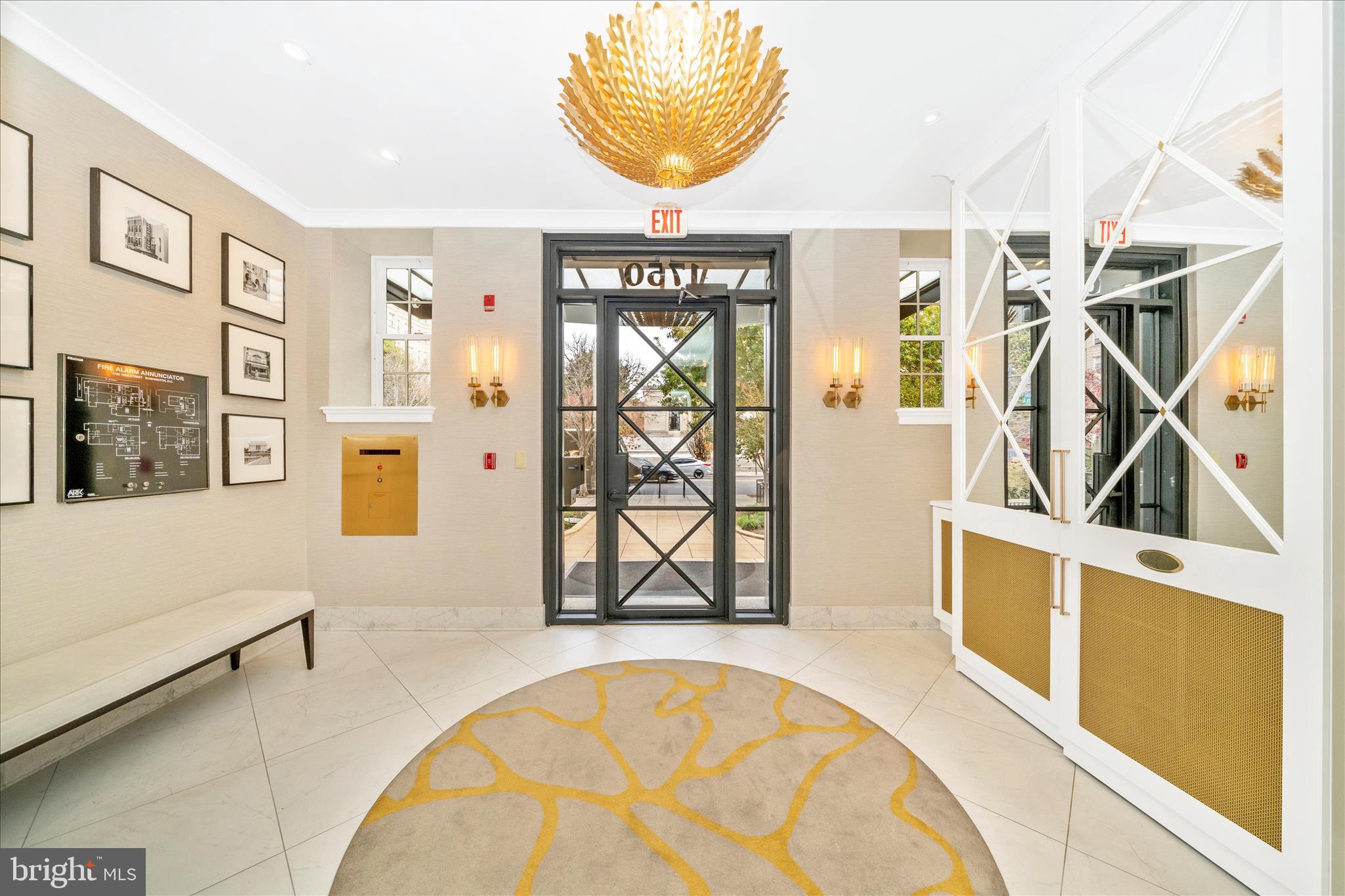 1750 16th Street Northwest, Unit 4 Washington, DC 20009 - Photo 42 of 53 a view of a living room and bathroom