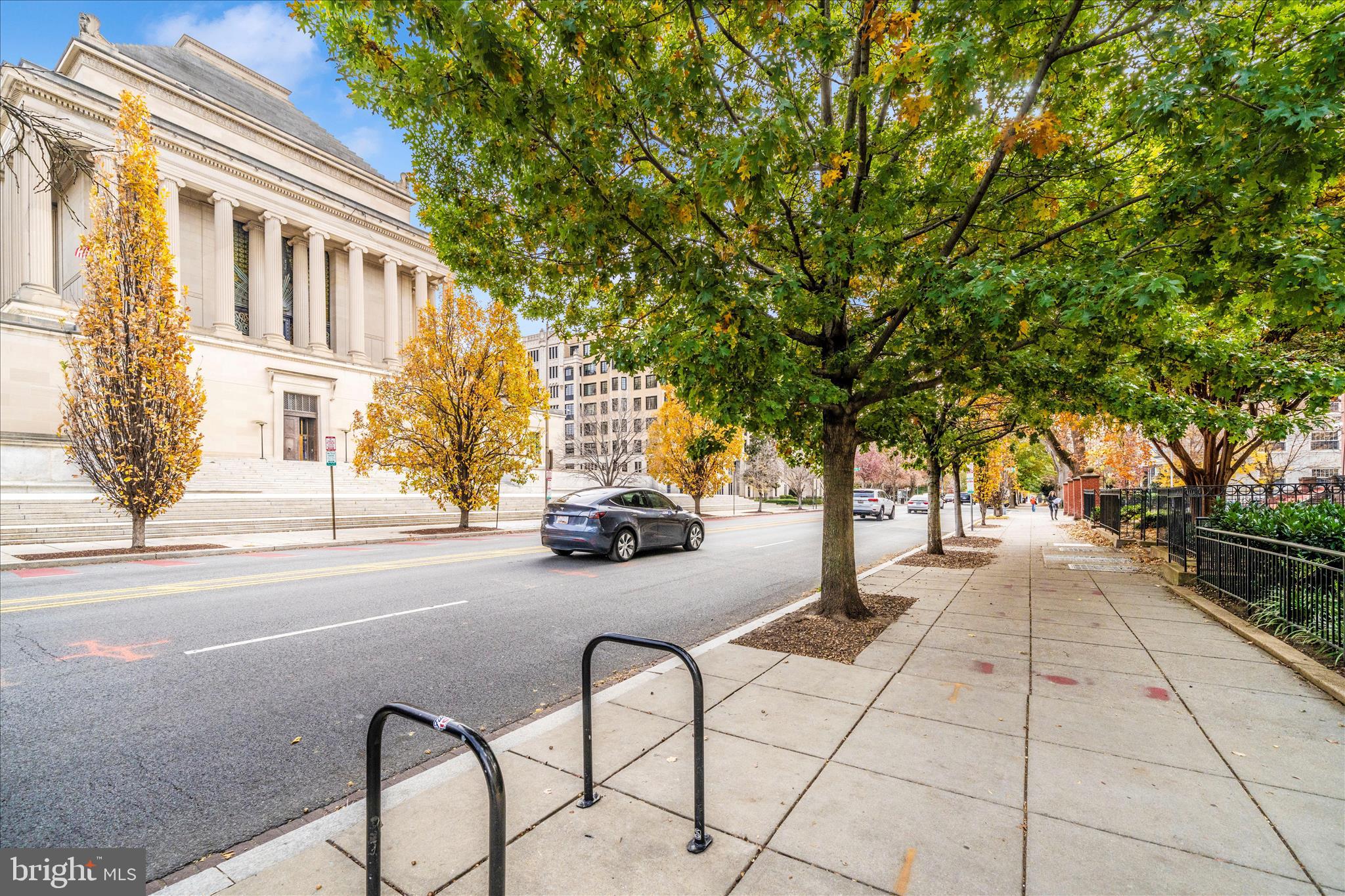1750 16th Street Northwest, Unit 4 Washington, DC 20009 - Photo 49 of 53 a view of a city from a patio