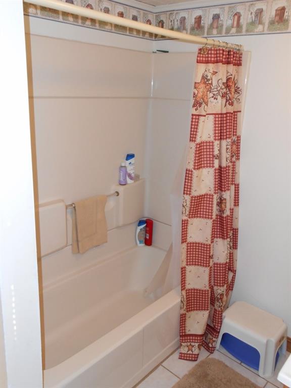 587 Amity Ridge Road Amity, PA 15311 - Photo 12 of 25 Main floor full bath.