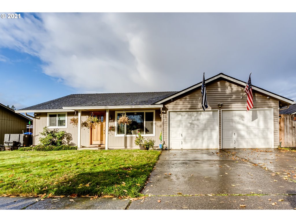 454 South 49th Place Springfield, OR 97478 - Photo 1 of 32 Gallery Image 1