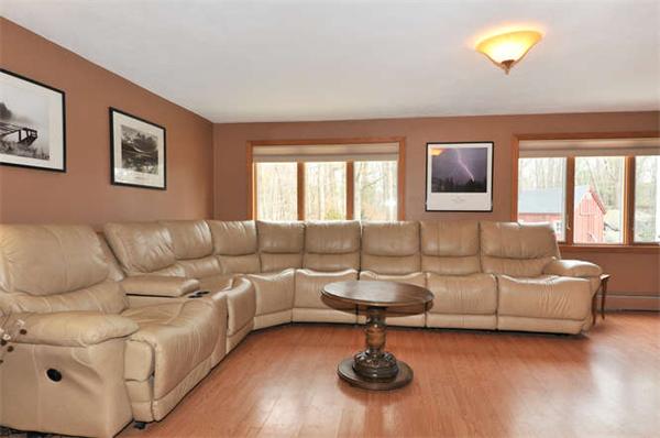 13 Town Line Road Burlington, MA 01803 - Photo 7 of 22 a living room with furniture and a lamp